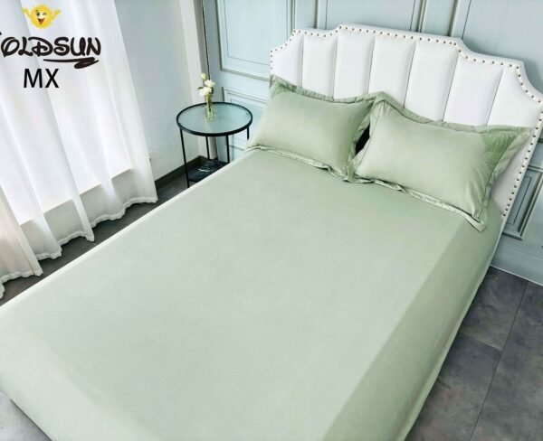 SET DE SÁBANAS 4PCS COLOR ENTERO BORDADAS (FARDOX30UND)