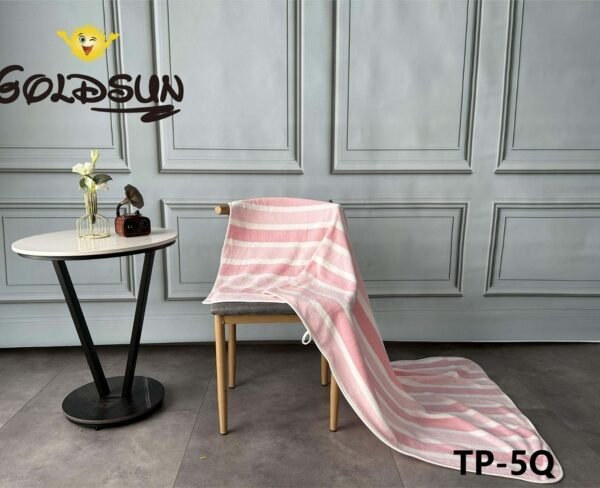 TOALLA DE MICROFIBRA RAYADA 90 X 160 CM. (FARDOX15DOC.)