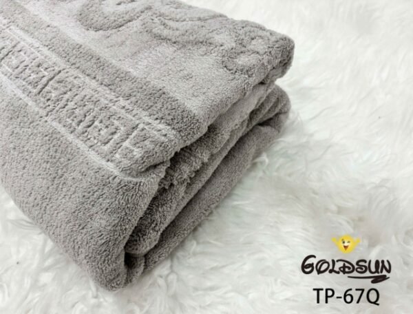 TOALLA MICROFIBRA C.E. ALTO RELIEVE 90X160 CM. (FARDOX15DOC.)