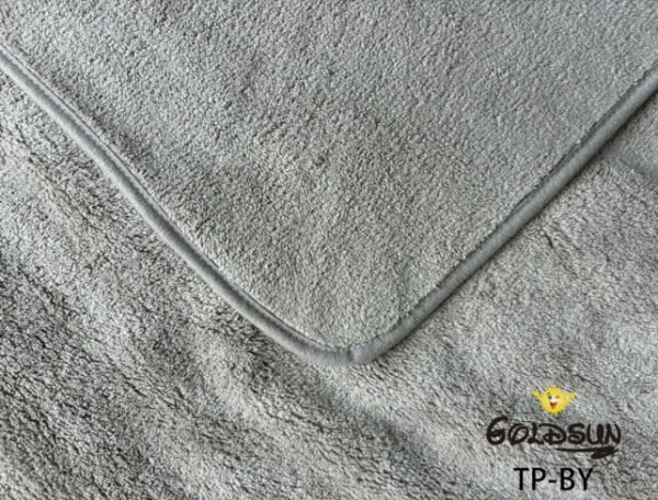 TOALLA MICROFIBRA C/ CAPUCHA BEBE 80X80 CM. (FARDOX20DOC.)