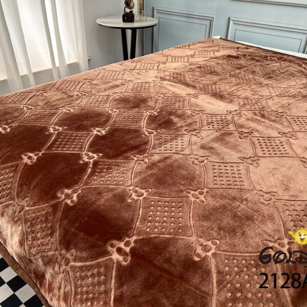 2128A - LG / FRAZADA DE TERCIOPELO 1 PAÑO 4 KG (FARDO X 26 UNDS)