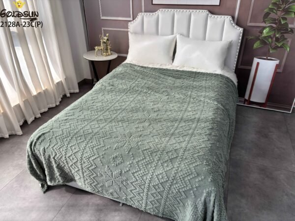 2128A - 23C / MANTA TRENZADA COLOR ENTERO (FARDO X 80 UNDS)