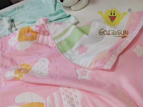 BBC - 1 / COLCHA DE CUNA (FARDO X 60 UNDS)
