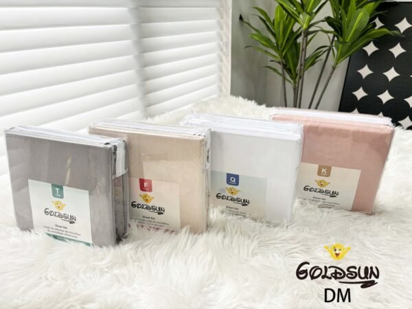 DM-2 / SET DE SÁBANAS 4 PIEZAS COLOR ENTERO / (CAJA X 48 UNDS)