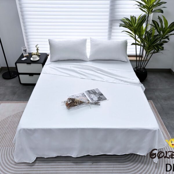 DM-2 / SET DE SÁBANAS 4 PIEZAS COLOR ENTERO / (CAJA X 48 UNDS)