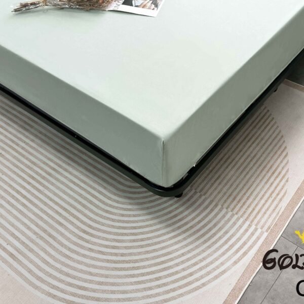 CM - 2 - 3 / SET DE SÁBANAS 3 PIEZAS COLOR ENTERO / (CAJA X 48 UNDS)