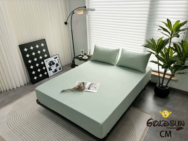 CM - 2 - 3 / SET DE SÁBANAS 3 PIEZAS COLOR ENTERO / (CAJA X 48 UNDS)