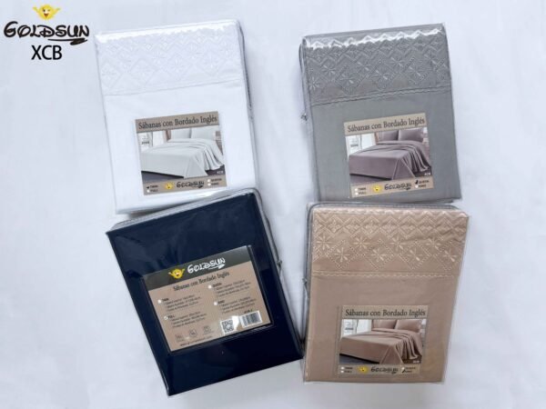 XCB - 2 / SET DE SÁBANAS 4 PIEZAS C.E. CON BORDADO INGLES / (CAJA X 48 UNDS)