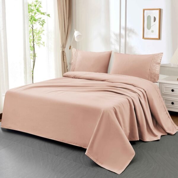 XCB - 2 / SET DE SÁBANAS 4 PIEZAS C.E. CON BORDADO INGLES / (CAJA X 48 UNDS)