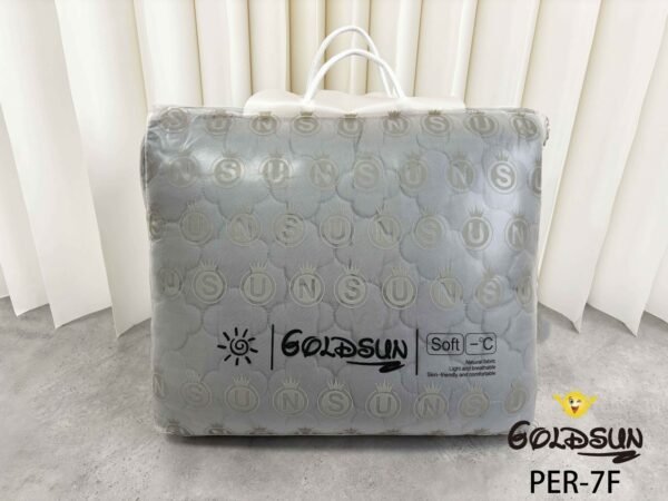 COBERTOR DE VERANO 1 PIEZA COLOR ENTERO (FARDO X 40 UNDS)
