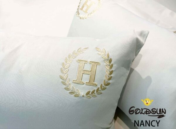 NANCY(2H) / SET DE SÁBANAS 4 PIEZAS COLOR ENTERO MODELO HOTELERA / (CAJA X 42 UNDS)