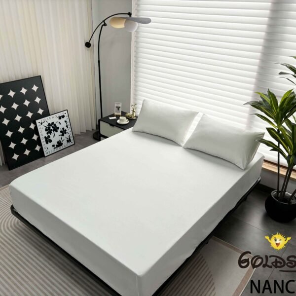 NANCY(2BLA) / SET DE SÁBANAS 4 PIEZAS COLOR ENTERO BLANCAS / (CAJA X 42 UNDS)