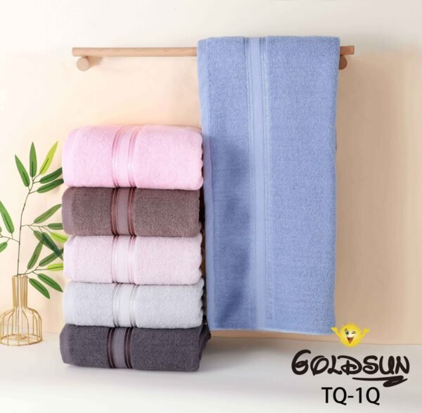 TQ - 1Q / TOALLÓN 100% ALGODÓN BORDADO EN LÍNEA 90 X 160 CM (FARDO X 60 UNDS)