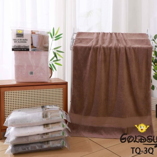 TQ - 3Q / TOALLA 100% ALGODÓN BORDADA EN ARGOLLA 80 X 150 CM (FARDO X 60 UNDS)