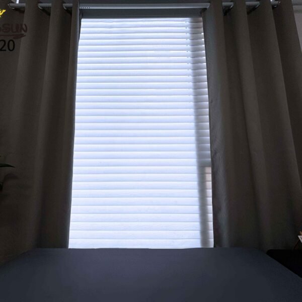 CR - 20 / CORTINAS BLACKOUT COLOR ENTERO (CAJA X 24 UNDS)