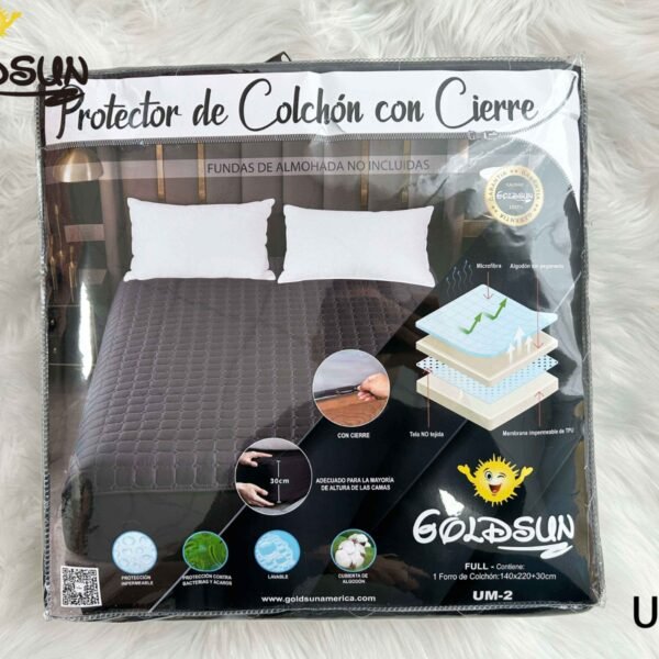UM - 2 / PROTECTOR DE COLCHÓN IMPERMEABLE CON CIERRE (FARDO X 24 UNDS)