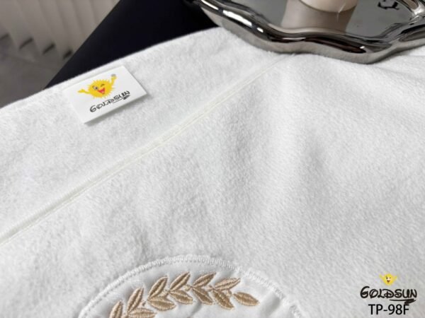 TP - 98F / TOALLA DE MICROFIBRA BLANCA HOTELERA 70 X 140 CM (FARDO X 15 DOC)