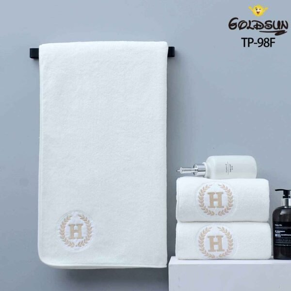 TP - 98F / TOALLA DE MICROFIBRA BLANCA HOTELERA 70 X 140 CM (FARDO X 15 DOC)