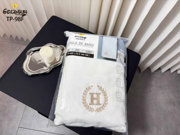 TP - 98F / TOALLA DE MICROFIBRA BLANCA HOTELERA 70 X 140 CM (FARDO X 15 DOC)