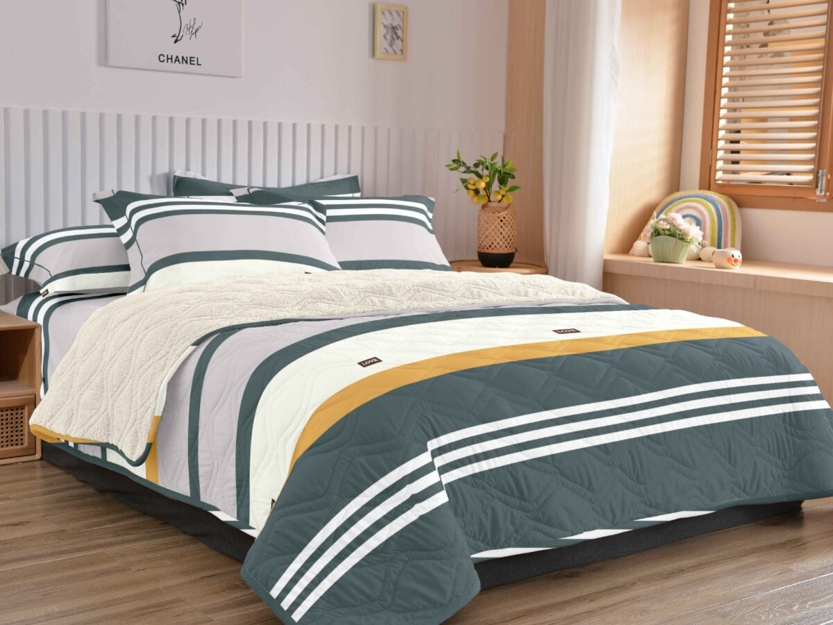 IMG-20250220-WA0250 COBERTOR TELA CON CARNERO DELGADO 5 PIEZAS (FARDO X 20UNDS)