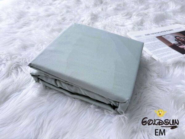 SET DE SABANAS 3 PIEZAS COLOR ENTERO ESTUCHE DE TELA (CAJA X 48 UNDS)