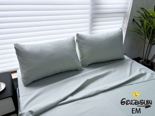 SET DE SABANAS 4 PIEZAS COLOR ENTERO ESTUCHE DE TELA (CAJA X 48 UNDS)