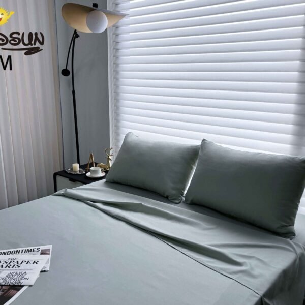 SET DE SABANAS 3 PIEZAS COLOR ENTERO ESTUCHE DE TELA (CAJA X 48 UNDS)