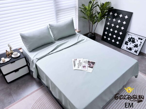 SET DE SABANAS 3 PIEZAS COLOR ENTERO ESTUCHE DE TELA (CAJA X 48 UNDS)