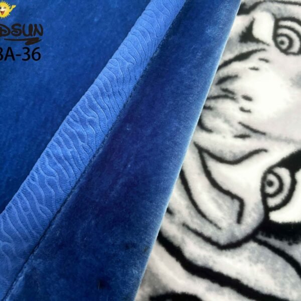 FRAZADA DE TERCIOPELO DOBLE CARA 2 PAÑOS MODELO AMERICA 8KG (FARDO X 16 UNDS)