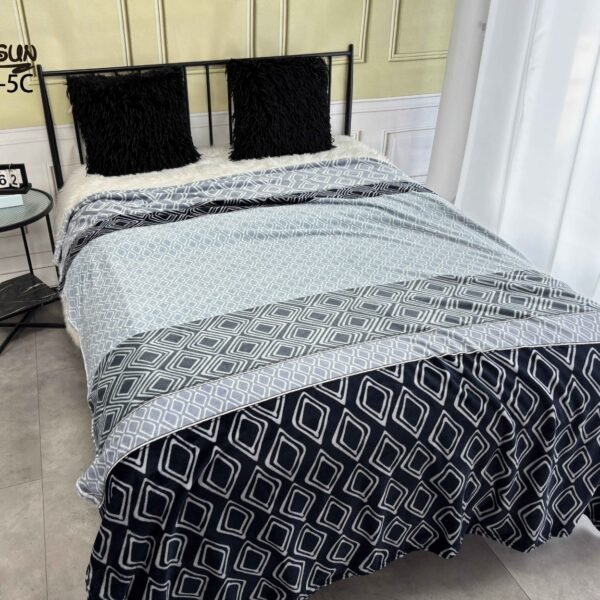 MANTA PIEL DE DURAZNO ESTAMPADA 950 G (FARDO X 80 UNDS)