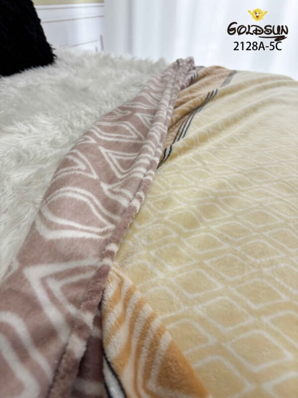 MANTA PIEL DE DURAZNO ESTAMPADA 950 G (FARDO X 80 UNDS)