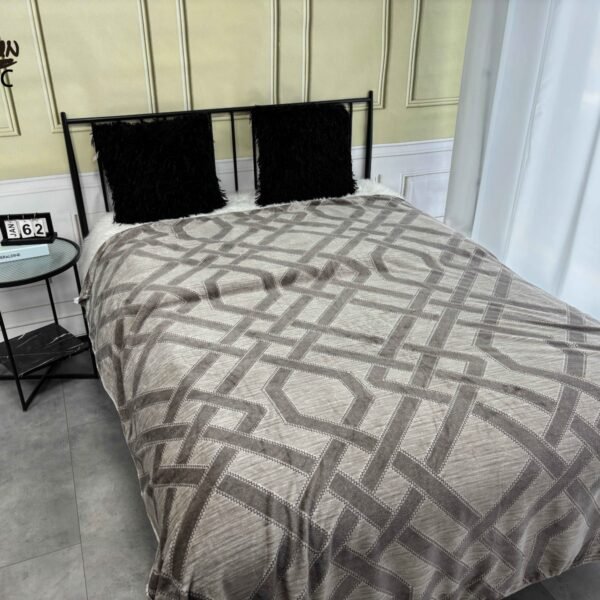 MANTA PIEL DE DURAZNO ESTAMPADA 950 G (FARDO X 80 UNDS)