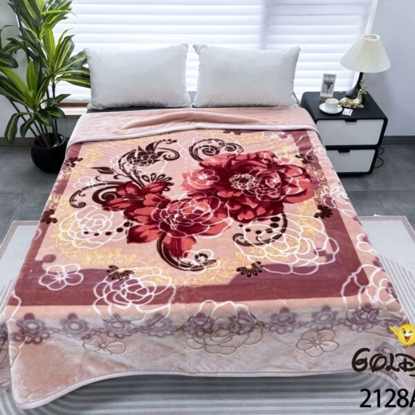 FRAZADA DE TERCIOPELO MODELO COREANO 1 PAÑO 6 KG (FARDO X 16 UNDS)