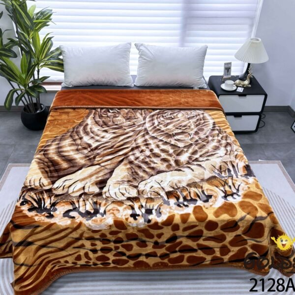 FRAZADA DE TERCIOPELO MODELO COREANO 1 PAÑO 6 KG (FARDO X 16 UNDS)