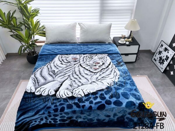 FRAZADA DE TERCIOPELO MODELO COREANO 1 PAÑO 6 KG (FARDO X 16 UNDS)