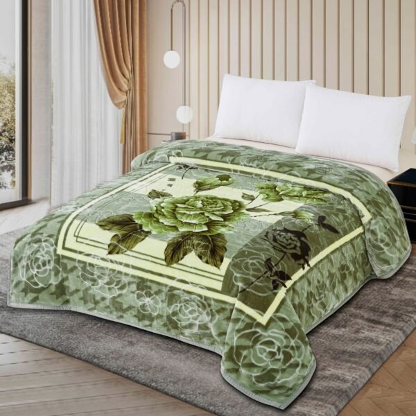 FRAZADA DE TERCIOPELO MODELO COREANO 1 PAÑO 6 KG (FARDO X 16 UNDS)