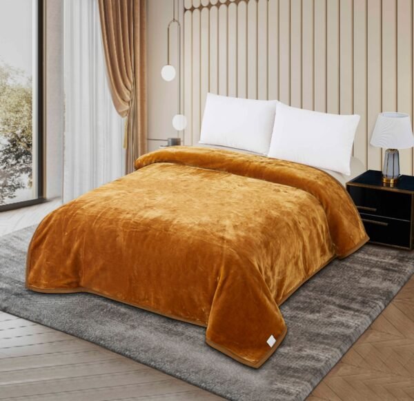 FRAZADA DE TERCIOPELO MODELO COREANO 1 PAÑO 6 KG (FARDO X 16 UNDS)