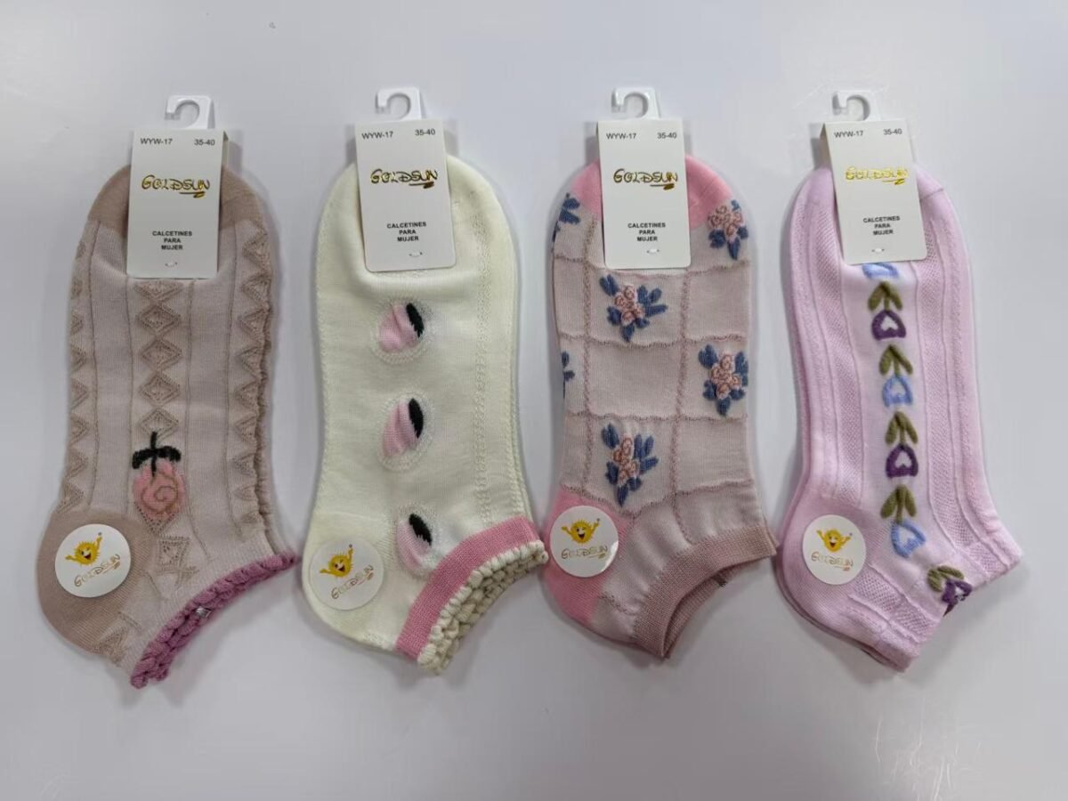 MEDIAS TALONERAS DELGADAS DE ALGODON DISEÑOS PARA DAMA (FARDO X 100 DOC)