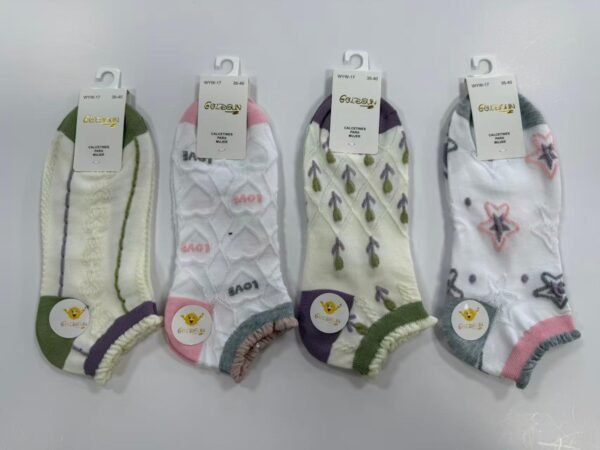 MEDIAS TALONERAS DELGADAS DE ALGODON DISEÑOS PARA DAMA (FARDO X 100 DOC)