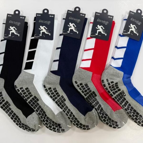 MEDIAS FUTSALERAS LARGAS ANTIDESLIZANTES EN COLORES (FARDO X 60 DOC)