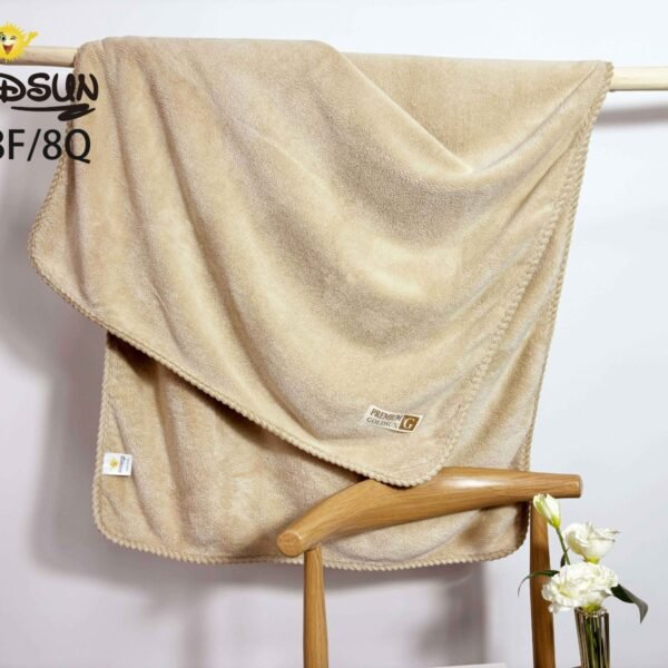 TOALLÓN MICROFIBRA C.E. CON RIBETE 90X160 CM (FARDO X 15 DOC)