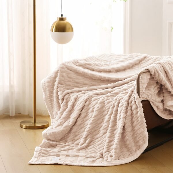 MANTA PREMIUM ANTIALERGICA ALTO RELIEVE MODELO PIÑA (FARDO X 48 UNDS)