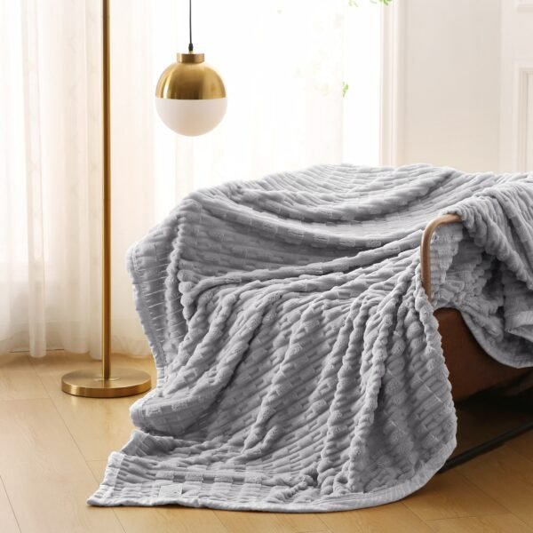 MANTA PREMIUM ANTIALERGICA ALTO RELIEVE MODELO PIÑA (FARDO X 48 UNDS)