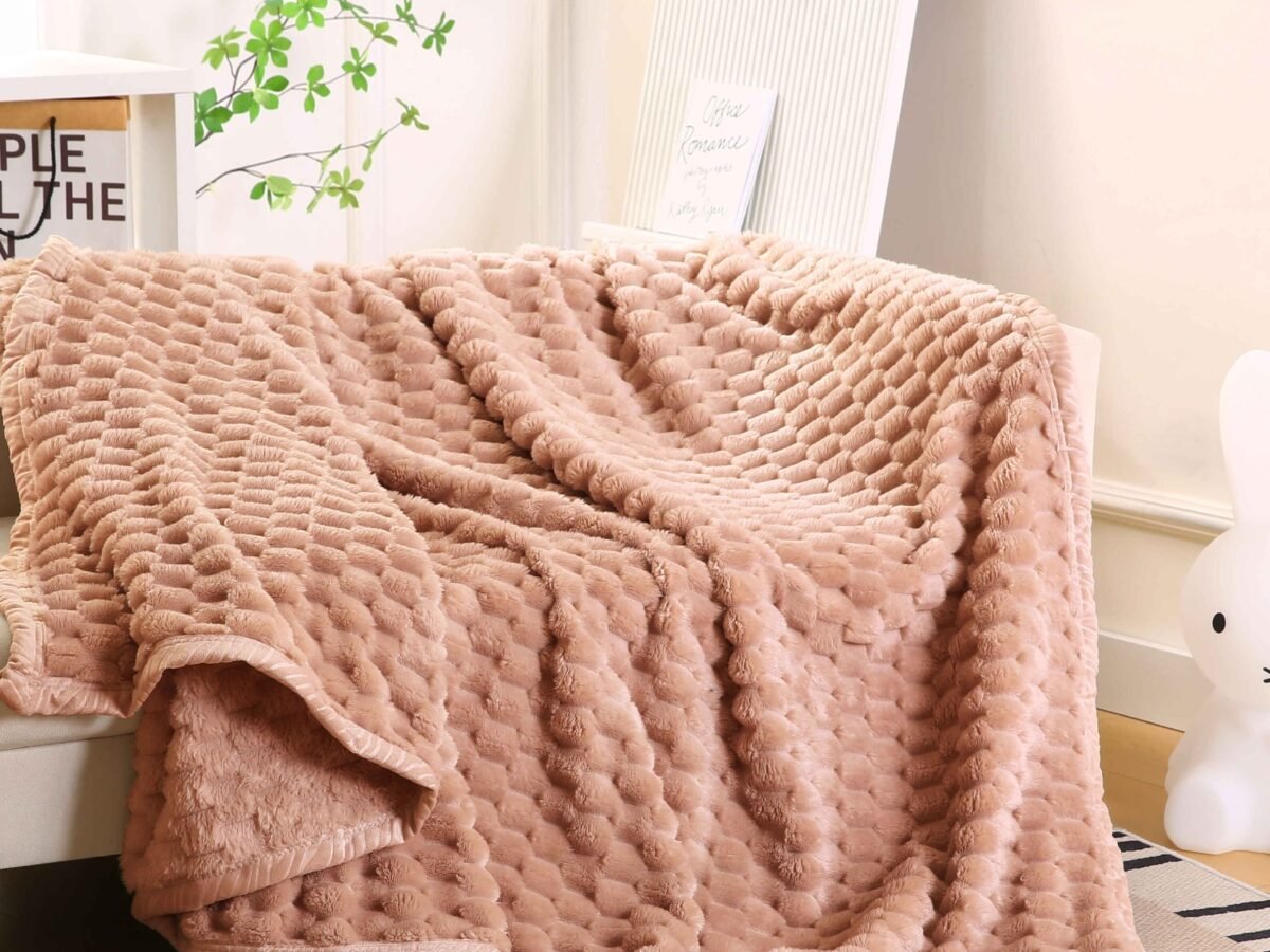 MANTA PREMIUM ANTIALERGICA ALTO RELIEVE PIEL DE COCODRILO (FARDO X 48 UNDS)