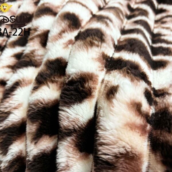 MANTA PREMIUM ANTIALERGICA ALTO RELIEVE ANIMAL PRINT (FARDO X 48 UNDS)