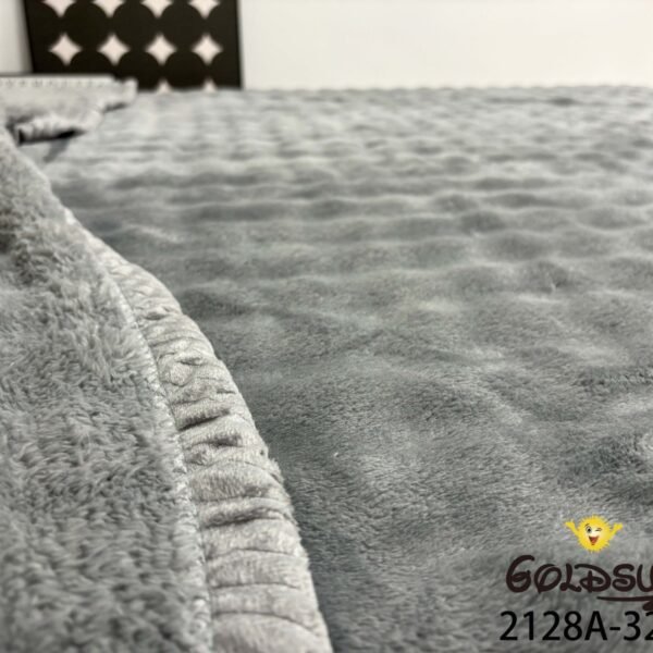 MANTA PREMIUM ANTIALERGICA ALTO RELIEVE MODELO BURBUJA (FARDO X 48 UNDS)