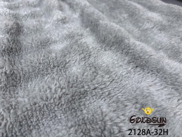 MANTA PREMIUM ANTIALERGICA ALTO RELIEVE MODELO BURBUJA (FARDO X 48 UNDS)