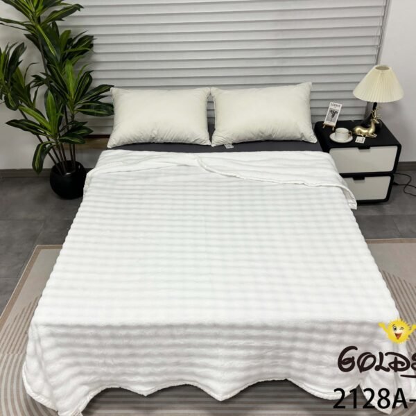 MANTA PREMIUM ANTIALERGICA ALTO RELIEVE MODELO BURBUJA (FARDO X 48 UNDS)