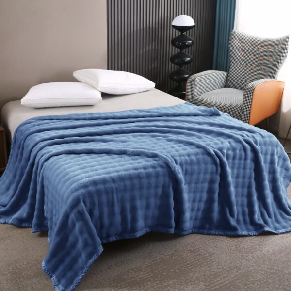 MANTA PREMIUM ANTIALERGICA ALTO RELIEVE MODELO BURBUJA (FARDO X 48 UNDS)