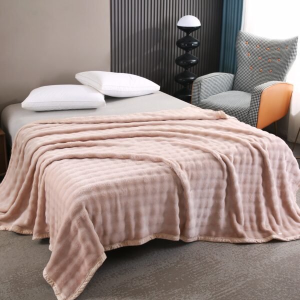 MANTA PREMIUM ANTIALERGICA ALTO RELIEVE MODELO BURBUJA (FARDO X 48 UNDS)